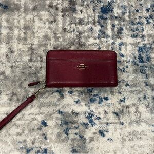 Coach Accordion Zip Wallet With Wristlet Strap (Deep Red)